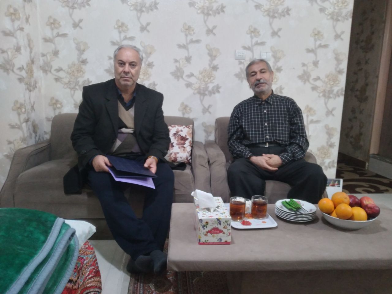 دیدار با بازنشسته آقای مختار لاری دشتی دیدار با بازنشسته آقای مختار لاری دشتی