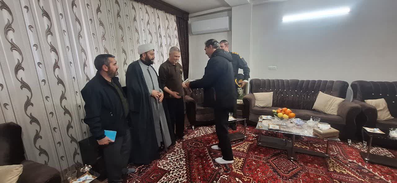 دیدار با سه نفر از بازنشستگان بیمار بستری در منزل در شهرستان میانه