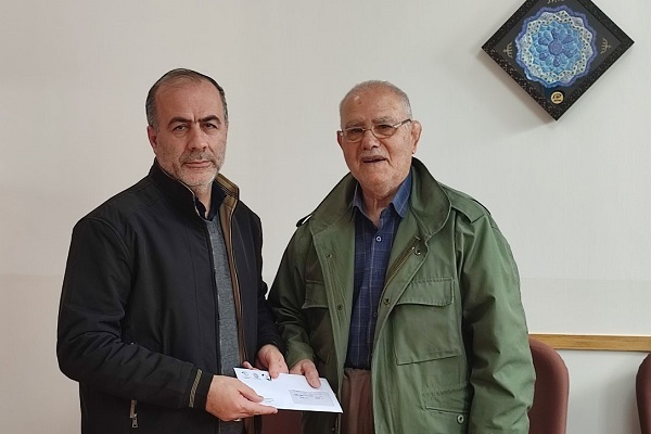 دیدار با 4 پیشکسوت بازنشسته شهرستان سنندج دیدار با 4 پیشکسوت بازنشسته شهرستان سنندج