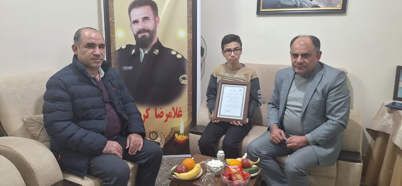 دیدار و سرکشی از 12 خانواده ایتام مستمری بگیر فراجا استان البرز