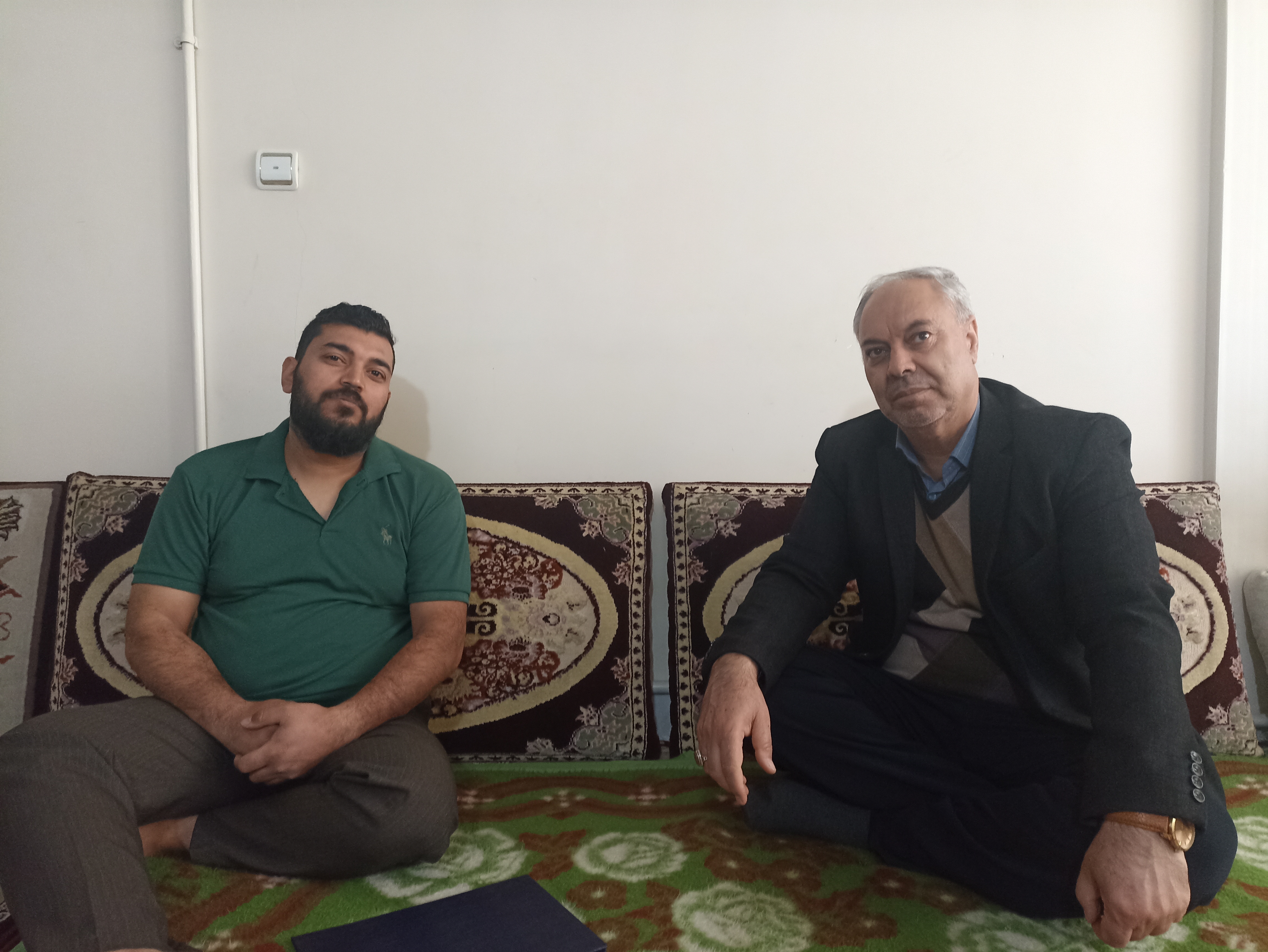 دیدار با بازنشسته آقای احد نقدی دیدار با بازنشسته آقای احد نقدی