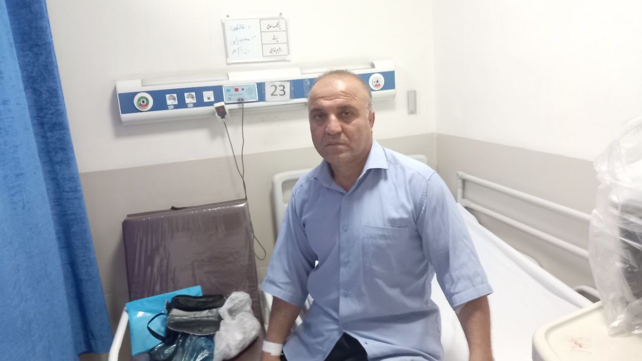 عیادت 3 نفر از بازنشستگان در بیمارستان حضرت ابوالفضل (ع) فراجا کرمانشاه
