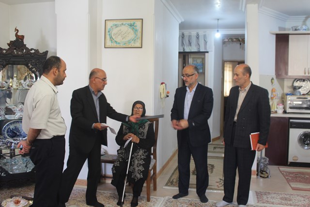 دیدار رئیس کانون استان با مستمری بگیران شهرستان رضوانشهر