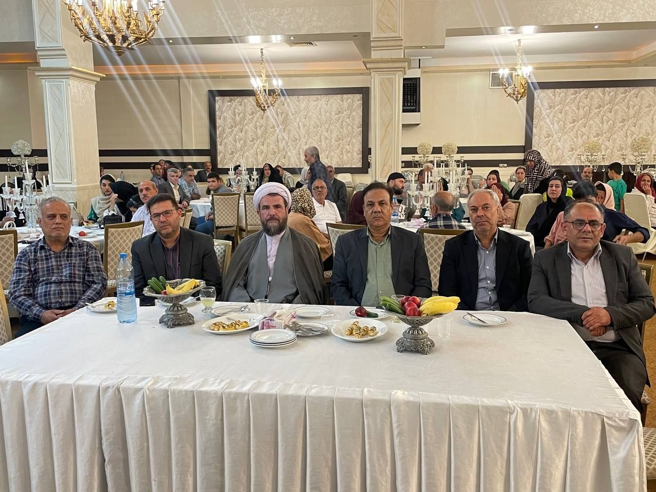 برگزاری مراسم ضیافت خانوادگی با حضور 85 خانواده بازنشسته و مستمری بگیر به مناسبت عید غدیر
