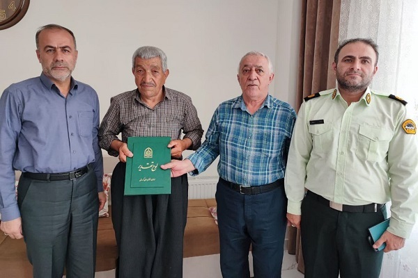 دیدار با 2 عضو وابسته شهرستان سنندج دیدار با 2 عضو وابسته شهرستان سنندج