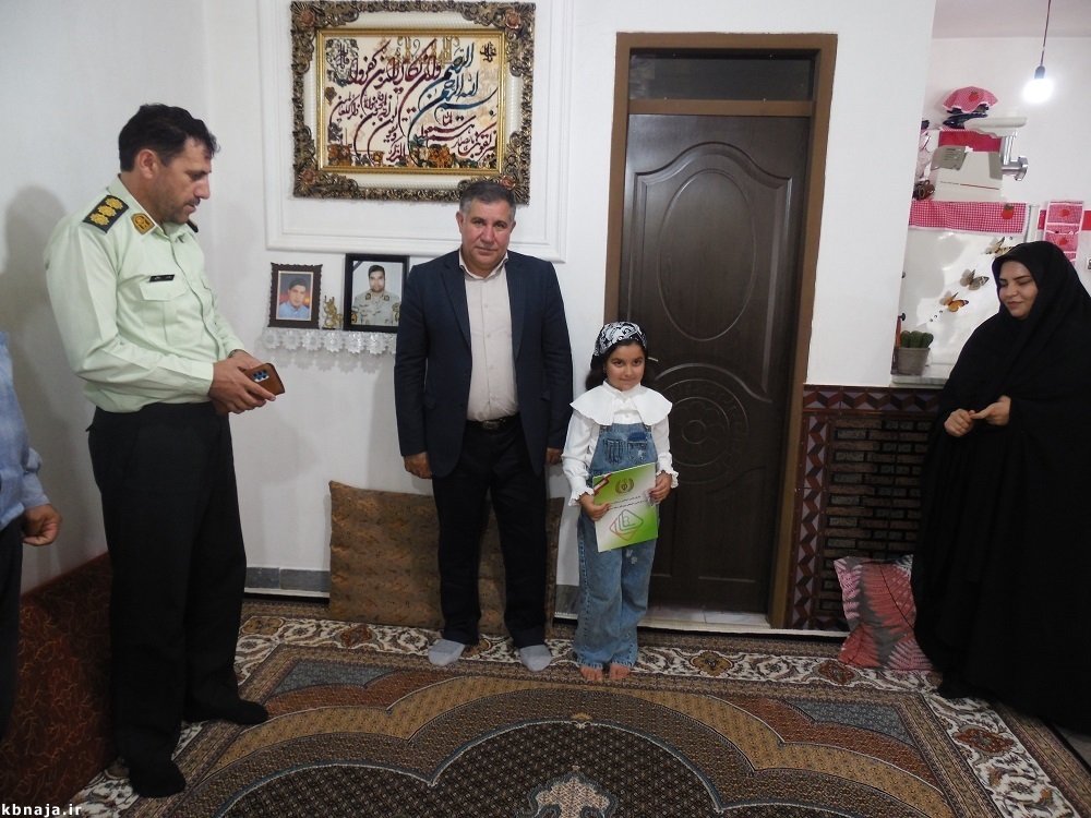 دیدار با 6 نفر از بازنشستگان و مستمری بگیران شهرستان گرمی دیدار با 6 نفر از بازنشستگان و مستمری بگیران شهرستان گرمی