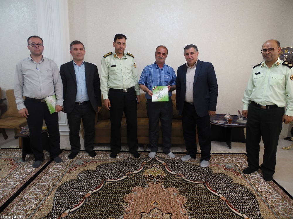 دیدار با 6 نفر از بازنشستگان و مستمری بگیران شهرستان گرمی دیدار با 6 نفر از بازنشستگان و مستمری بگیران شهرستان گرمی