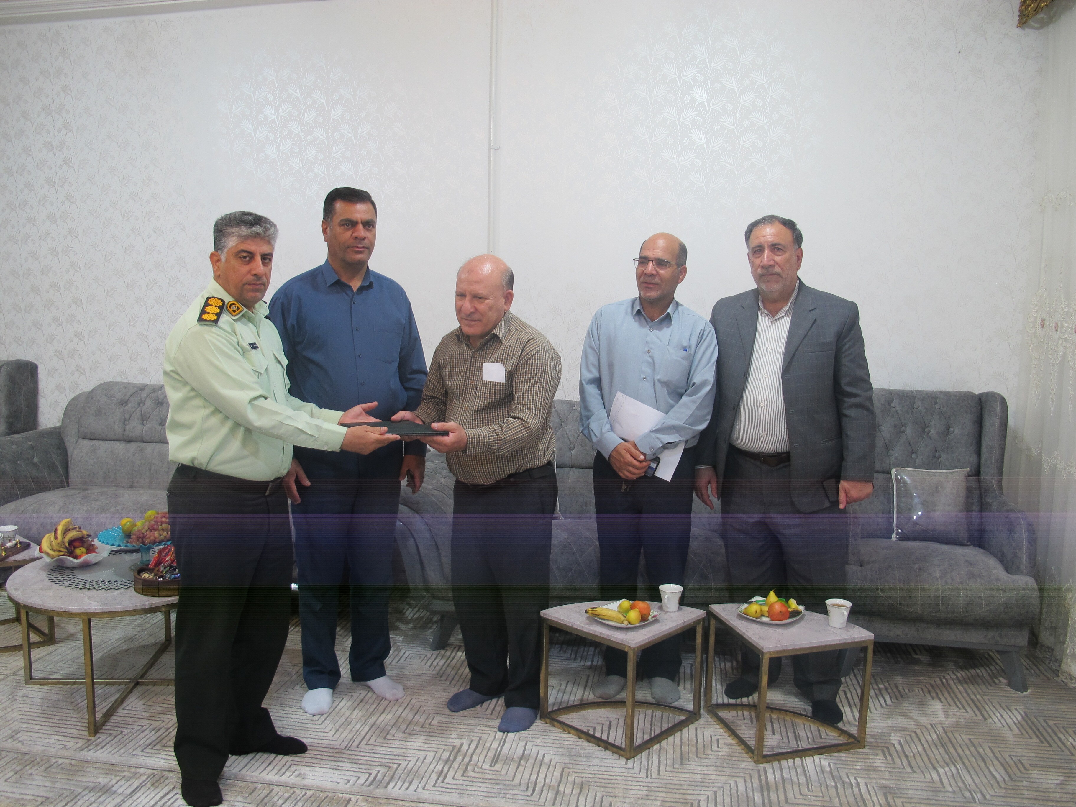 دیدار با بازنشستگان و مستمری بگیران شهرستان دهلران