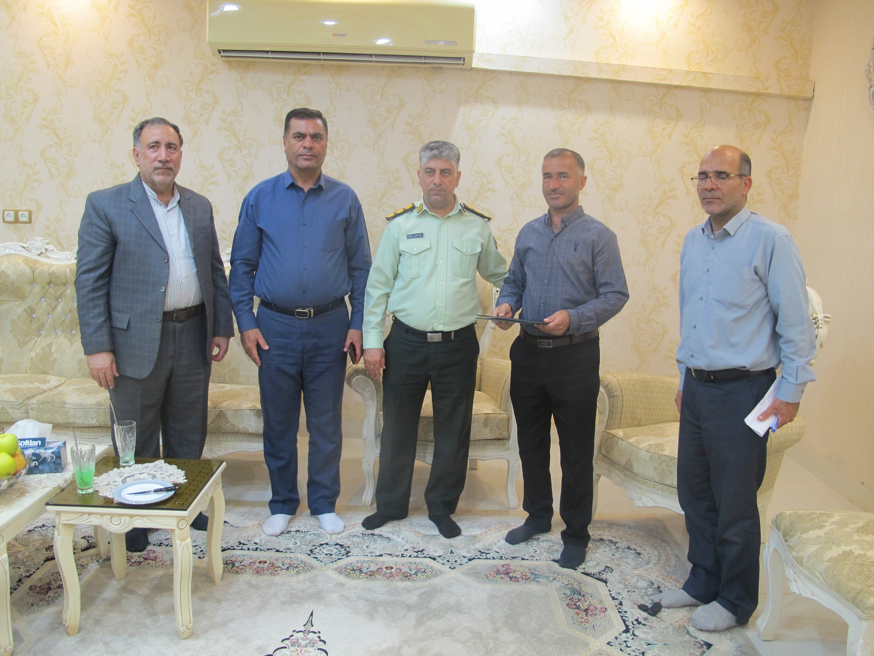 دیدار با بازنشستگان و مستمری بگیران شهرستان دهلران