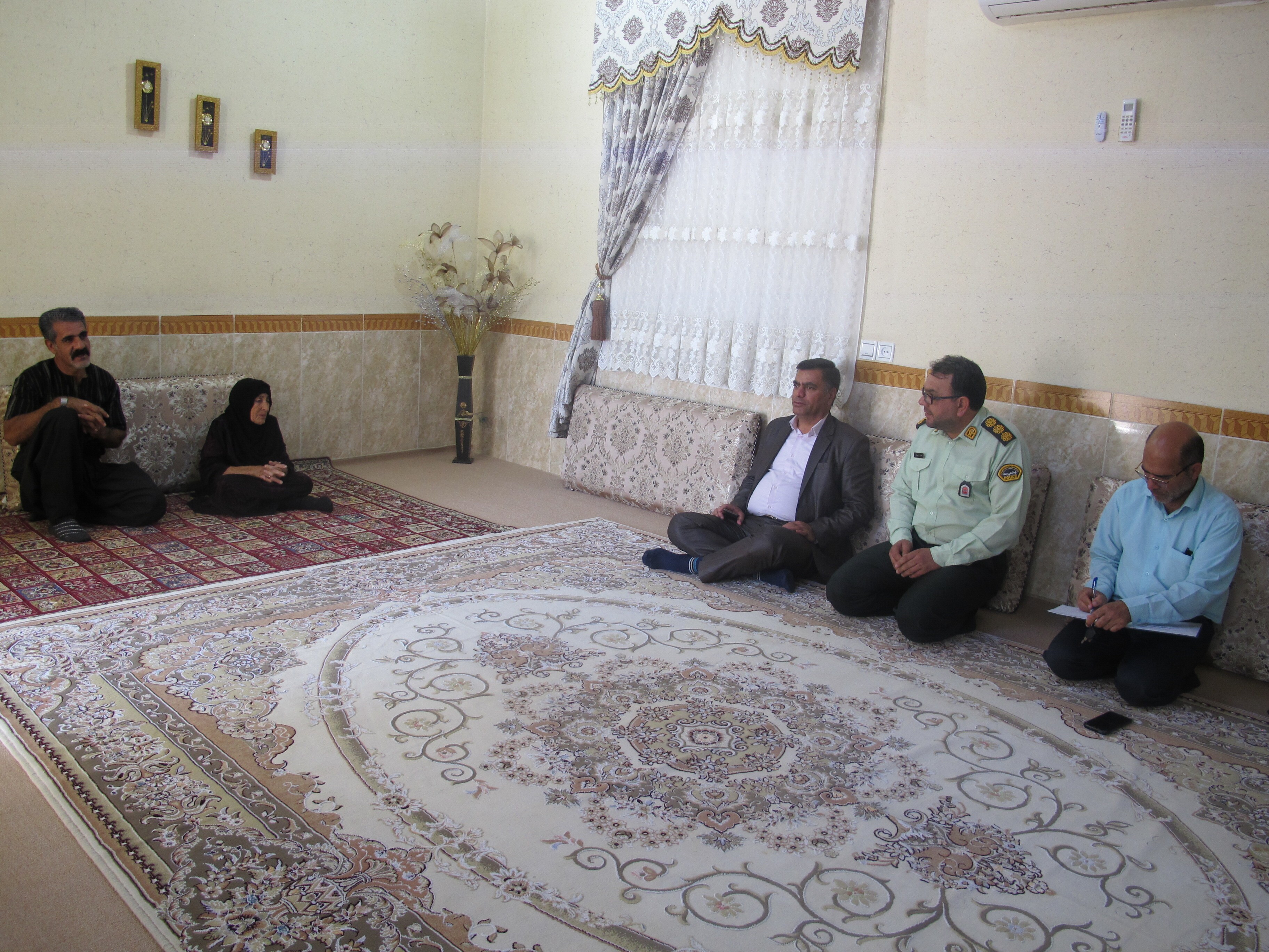 دیدار با بازنشستگان و مستمری بگیران شهرستان ملکشاهی دیدار با بازنشستگان و مستمری بگیران شهرستان ملکشاهی