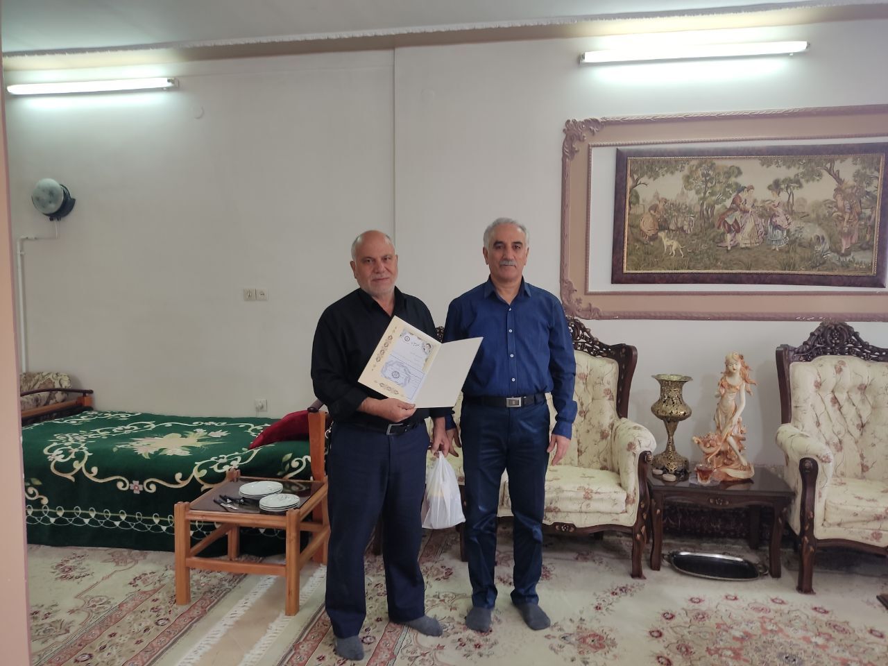 دیدار با 5 پیشکسوت شهرستان بروجرد دیدار با 5 پیشکسوت شهرستان بروجرد