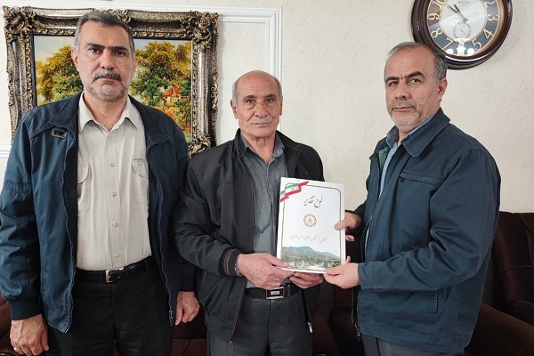 دیدار با 2 پیشکسوت بازنشسته شهرستان سنندج دیدار با 2 پیشکسوت بازنشسته شهرستان سنندج