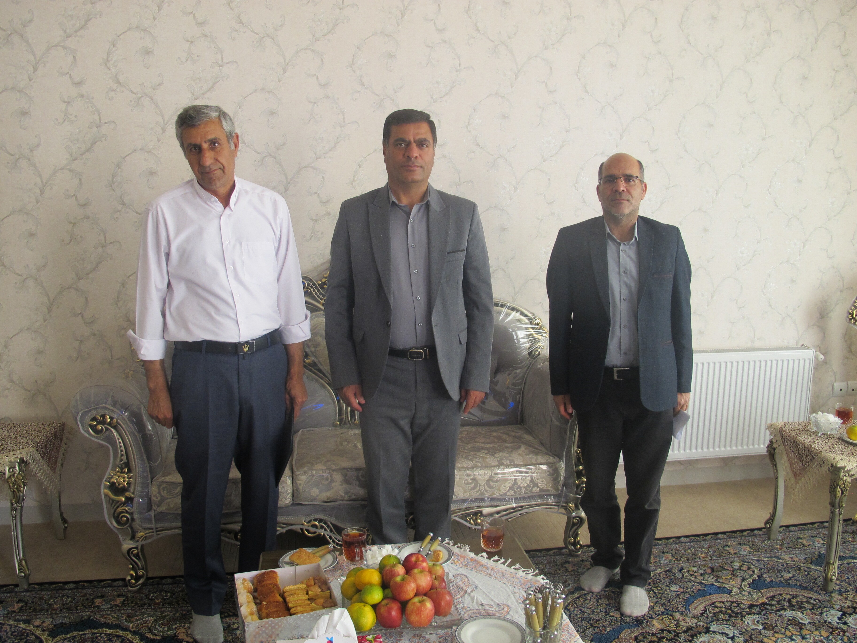 دیدار با بازنشستگان شهرستان ایلام دیدار با بازنشستگان شهرستان ایلام