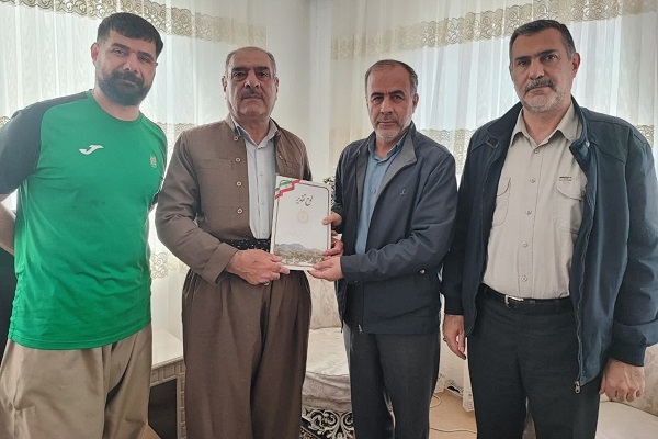 دیدار با 3 پیشکسوت بازنشسته و مستمری‌بگیر شهرستان سنندج