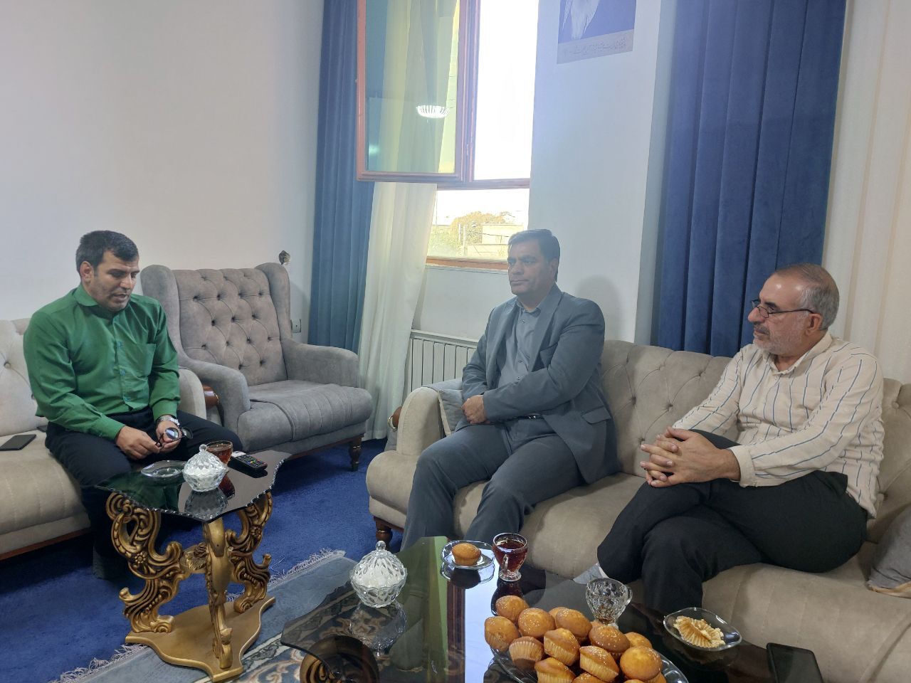 عیادت از بیماران زمین گیر در منزل