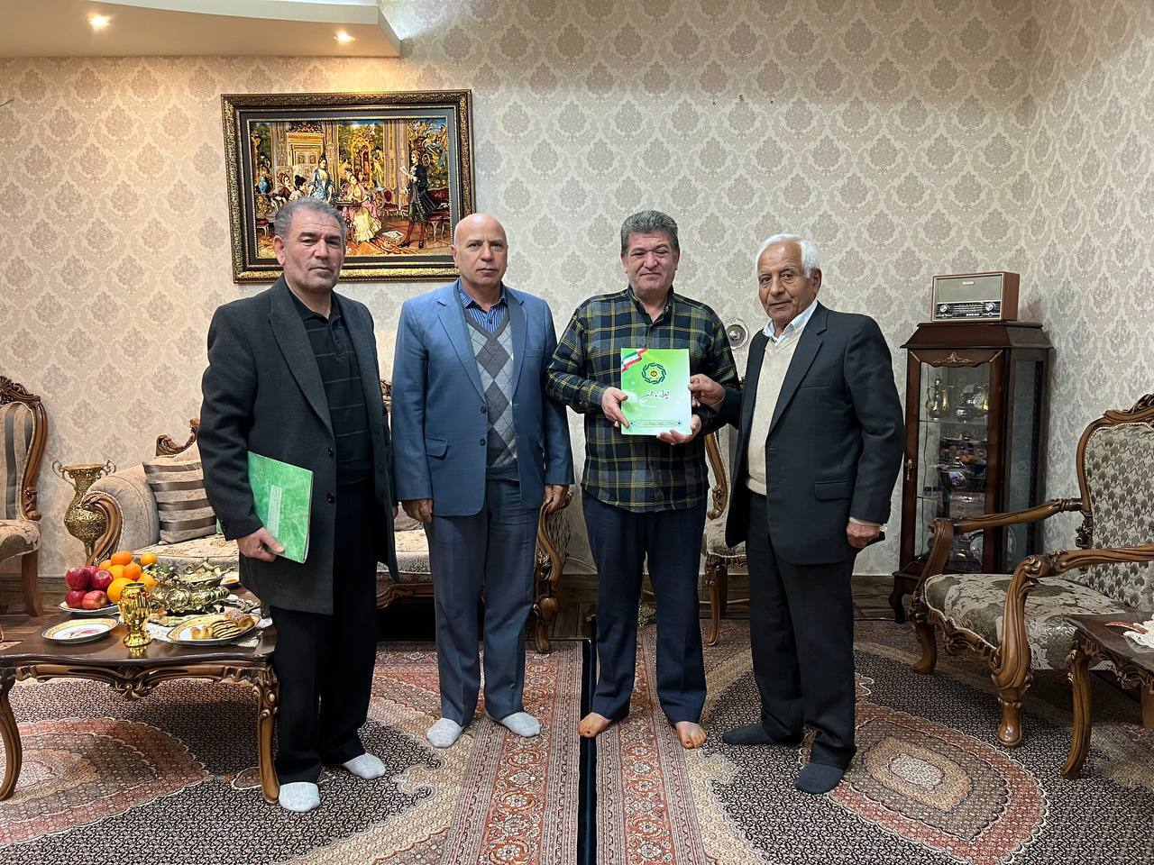 دیدار و عیادت با 4 تن از بازنشستگان و مستمری بگیران استان اردبیل