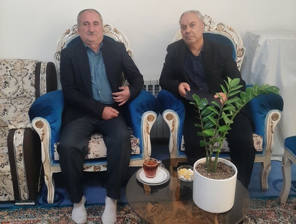 دیدار با بازنشسته آقای بهمن منصوری دیدار با بازنشسته آقای بهمن منصوری