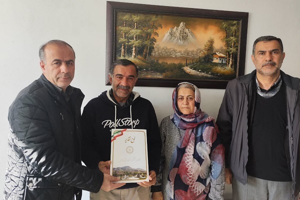 دیدار با 2 عضو مستمریبگیر شهرستان سنندج دیدار با 2 عضو مستمریبگیر شهرستان سنندج