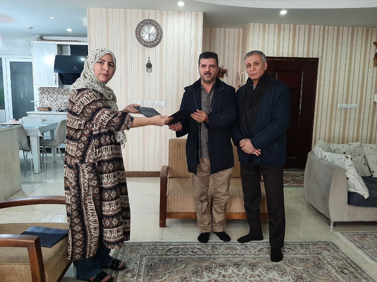 دیدار با بازنشستگان سرکار خانم لیلا نعمتی و سرکار خانم زهرا خزایی