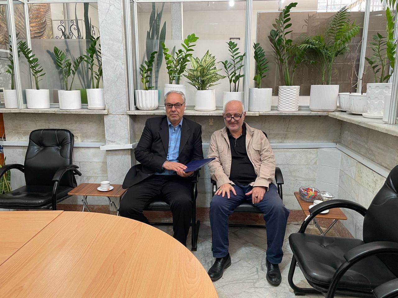 دیدار با بازنشسته آقای حسین حیدری دیدار با بازنشسته آقای حسین حیدری