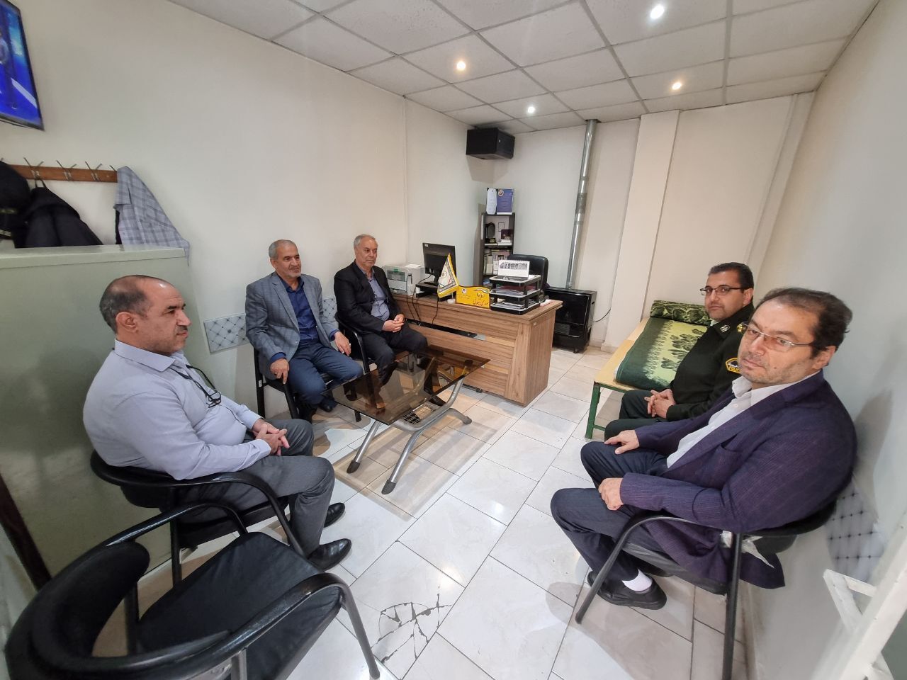 دیدار رئیس کانون بازنشستگان انتظامی استان البرز با معاون نیروی انسانی شهرستان فردیس