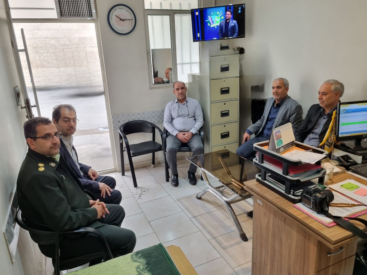 دیدار رئیس کانون بازنشستگان انتظامی استان البرز با معاون نیروی انسانی شهرستان فردیس دیدار رئیس کانون بازنشستگان انتظامی استان البرز با معاون نیروی انسانی شهرستان فردیس