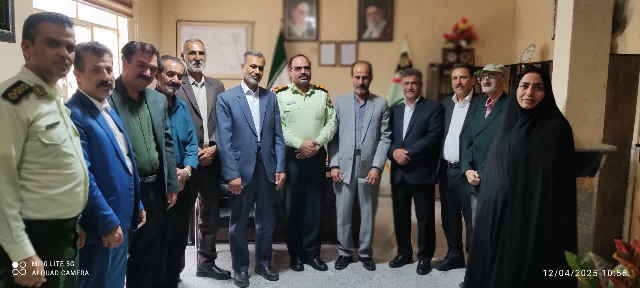 دیدار صمیمی مسئول دفتر نمایندگی سرخس با فرماندهی انتظامی شهرستان