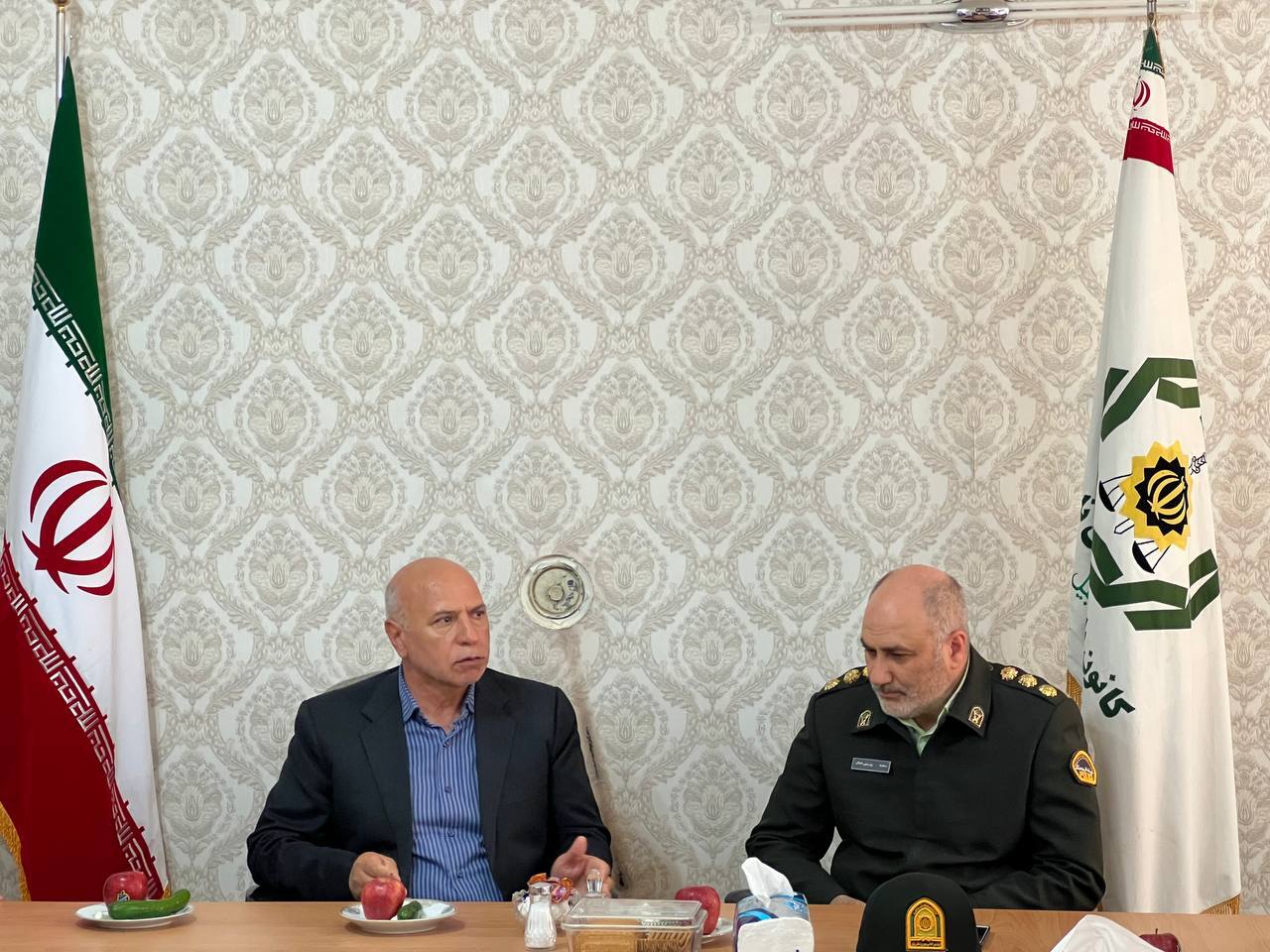 دیدار فرمانده انتظامی شهرستان اردبیل با رئیس کانون بازنشستگان انتظامی استان دیدار فرمانده انتظامی شهرستان اردبیل با رئیس کانون بازنشستگان انتظامی استان