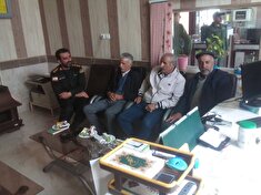 دیدار بازنشستگان انتظامی استان با کارکنان کلانتری ۱۲ بروجن