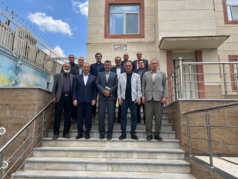 برگزاری جلسه اندیشه ورزی با تعدادی از فرماندهان پیشکسوت بازنشسته استان کرمانشاه