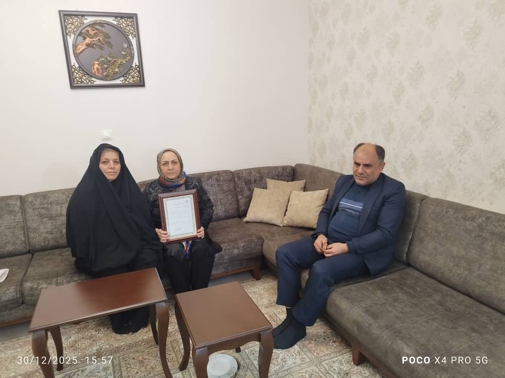 دیدار مدیر ارشد اداره بازنشستگی نیروهای مسلح استان البرز با 7 نفر از اعضای وابسته زن فراجا استان البرز