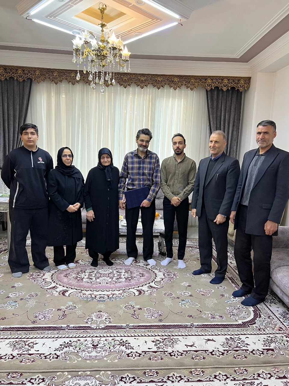 دیدار با13 پیشکسوت بازنشسته استان کرمانشاه دیدار با13 پیشکسوت بازنشسته استان کرمانشاه