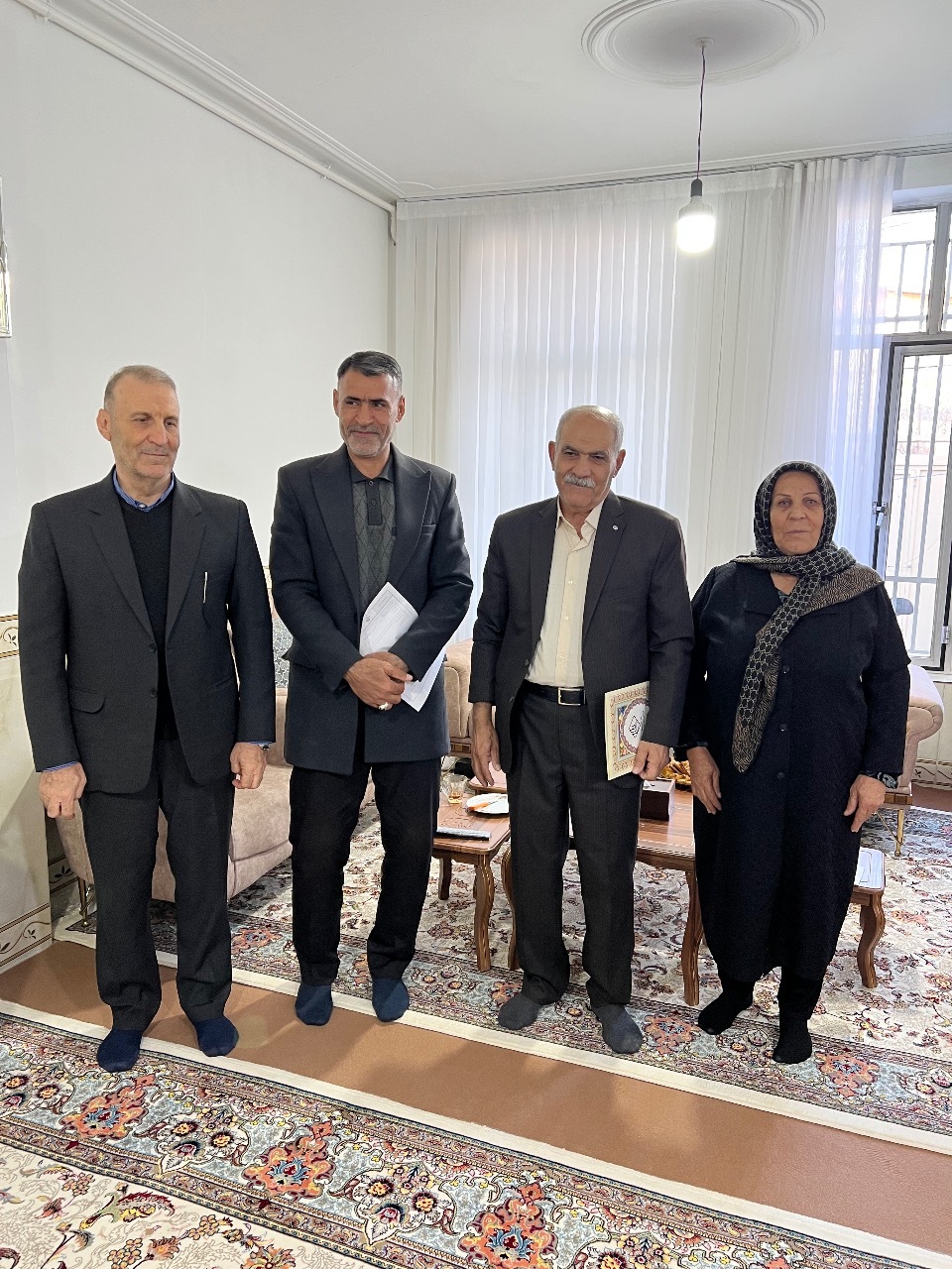 دیدار با13 پیشکسوت بازنشسته استان کرمانشاه دیدار با13 پیشکسوت بازنشسته استان کرمانشاه