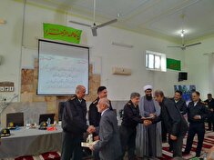 تجلیل از پیشکسوتان انتظامی شهرستان لارستان