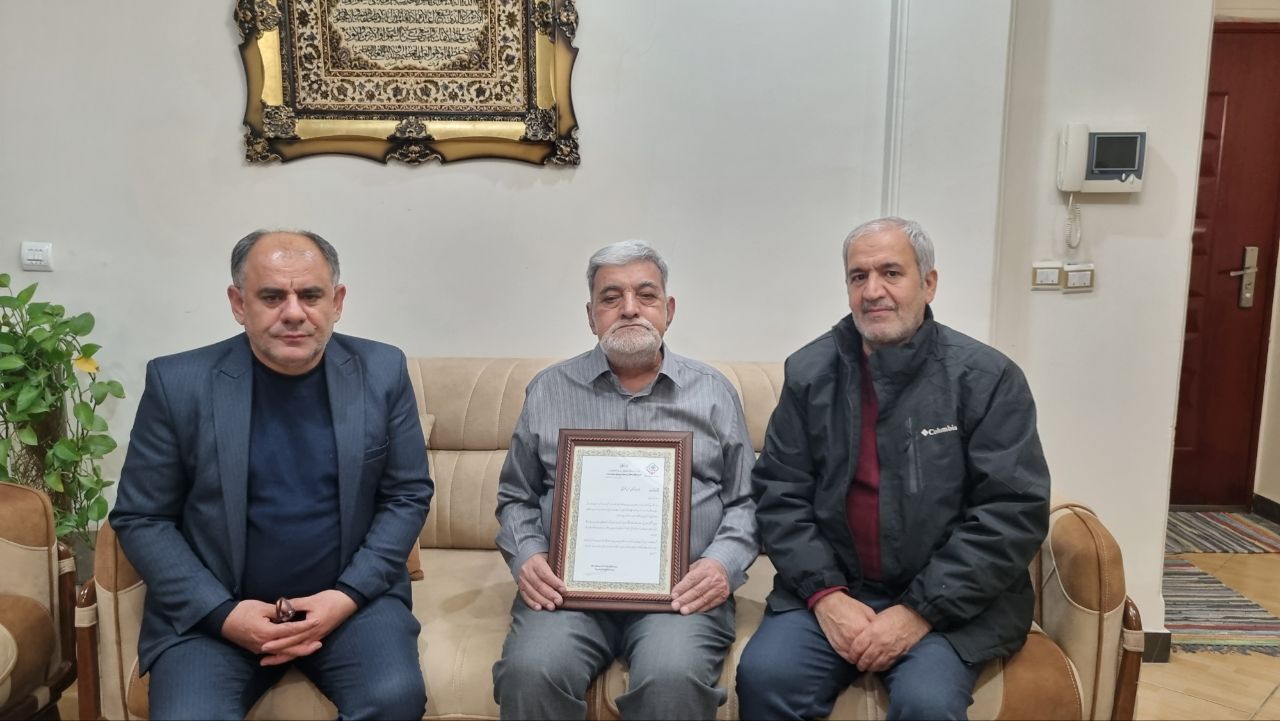 دیدار و سرکشی با تعداد 8 نفر از بازنشستگان فراجا استان البرز دیدار و سرکشی با تعداد 8 نفر از بازنشستگان فراجا استان البرز