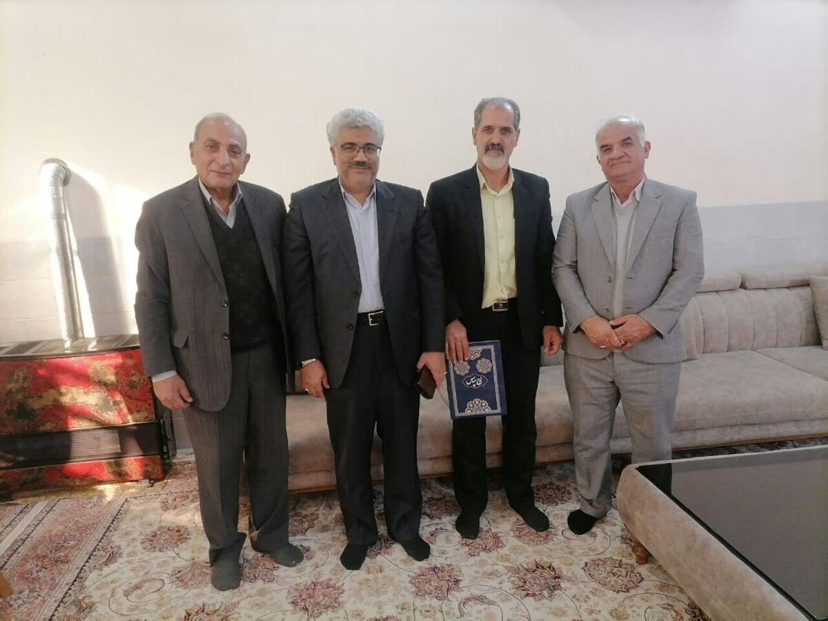 دیدار صمیمی با بازنشسته جناب آقای رمضانعلی قاسمی طاحونه