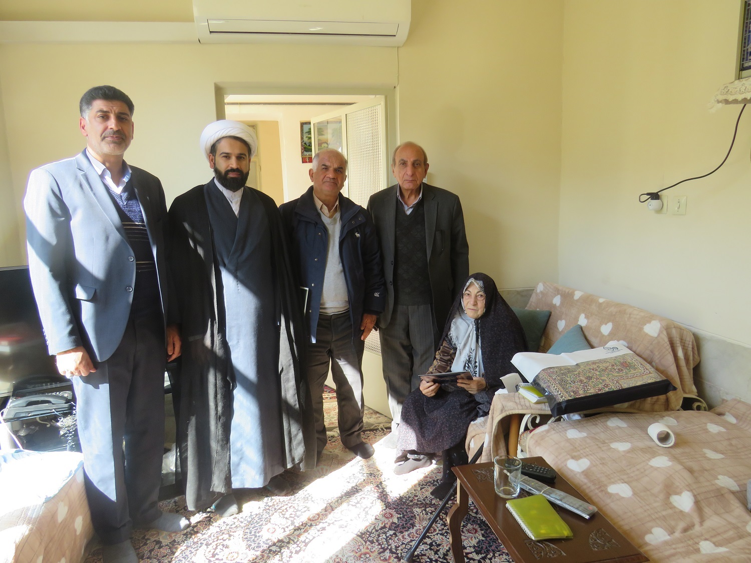 دیدار صمیمی با 41 نفر از بازنشستگان استان یزد