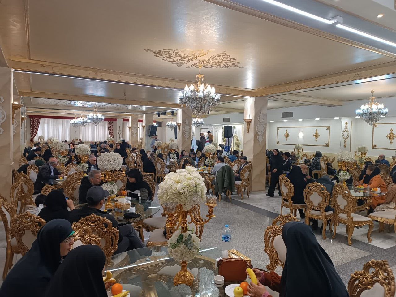 برگزاری ضیافت با حضور 51 خانواده بازنشسته و مستمری بگیر انتظامی در استان البرز