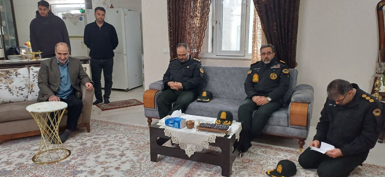 دیدار فرمانده انتظامی استان اردبیل با دو خانواده بازنشسته متوفی در شهرستان خلخال