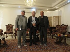 دیدار صمیمی با ۱۲ نفر از بازنشستگان و مستمری بگیر شهرستان یزد