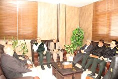 دیدار رئیس کانون بازنشستگان استان اصفهان با فرمانده انتظامی شهرستان لنجان برگزار شد