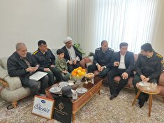 دیداربا ۱۰ نفر از پیشکسوتان درشهرستان کاشمر