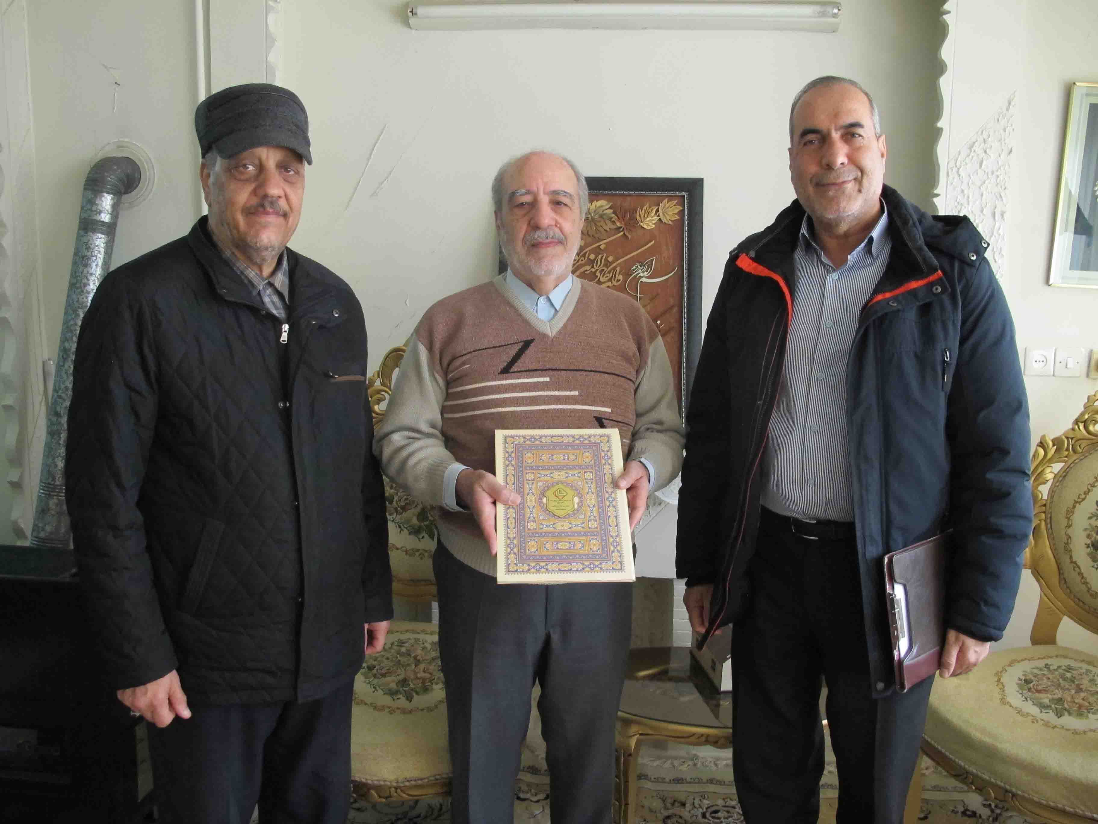 دیدار رئیس کانون بازنشستگان استان مرکزی با ۶ نفر از پیشکسوتان شهرستان اراک دیدار رئیس کانون بازنشستگان استان مرکزی با ۶ نفر از پیشکسوتان شهرستان اراک