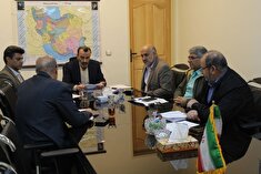 برگزاری کمیسیون رسیدگی به وضعیت بازنشستگان و مستمری بگیران معسر در لرستان