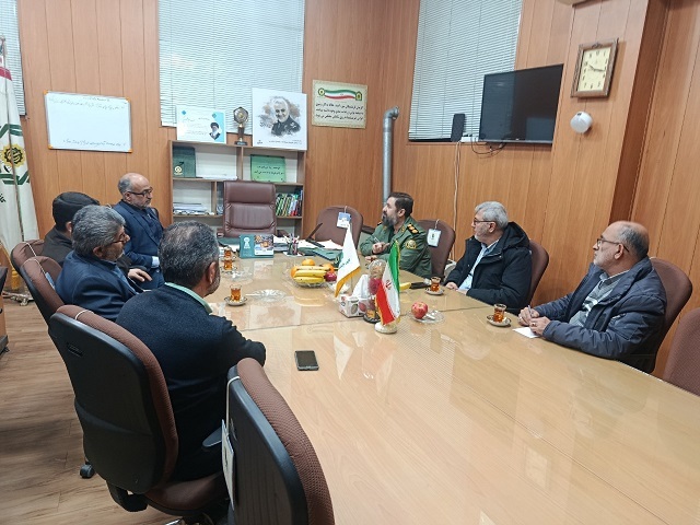 جلسه هم اندیشی مدیر کل جدید حفظ آثار و نشر ارزش های مقدس با کانون بازنشستگان انتظامی استان گیلان جلسه هم اندیشی مدیر کل جدید حفظ آثار و نشر ارزش های مقدس با کانون بازنشستگان انتظامی استان گیلان