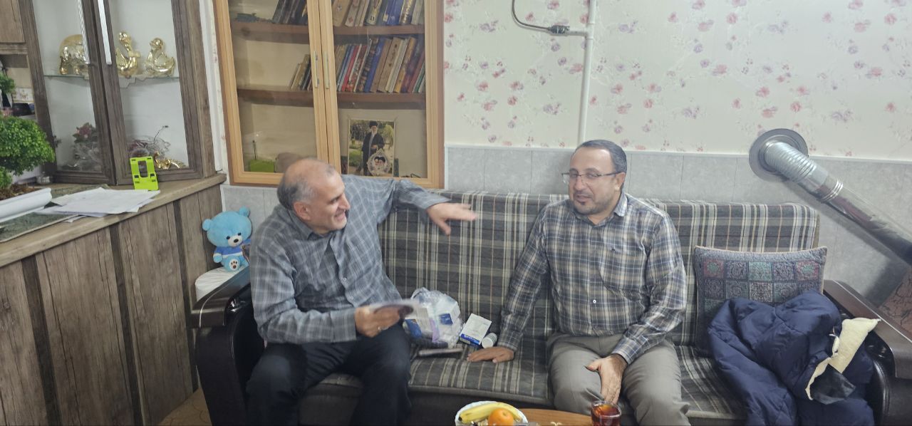 دیدار با ۹ نفر از بازنشستگان و مستمری بگیران در منزل در شهرستان تبریز دیدار با ۹ نفر از بازنشستگان و مستمری بگیران در منزل در شهرستان تبریز