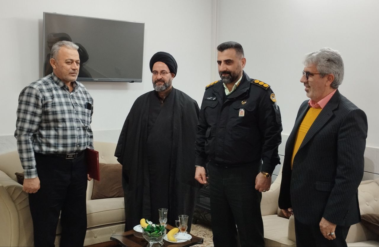 دیدار و ملاقات با ۵ نفر از اعضای وابسته شهرستان کاشان