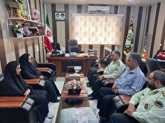 دیدار فرمانده انتظامی شهرستان داراب با فرزندان پیشکسوتان