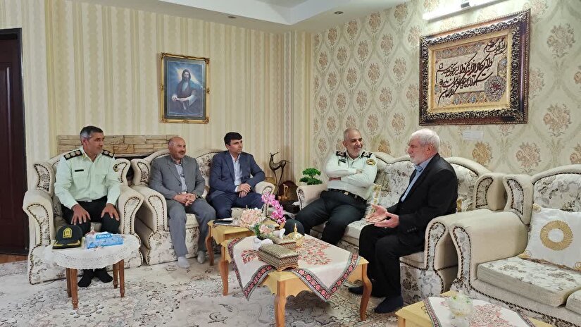 دیدار فرمانده انتظامی استان خراسان شمالی با سردار بازنشسته غلامحسین اصغرزاده