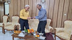 دیداربا ۱۰ بازنشسته ومستمری بگیر  شهر مشهد